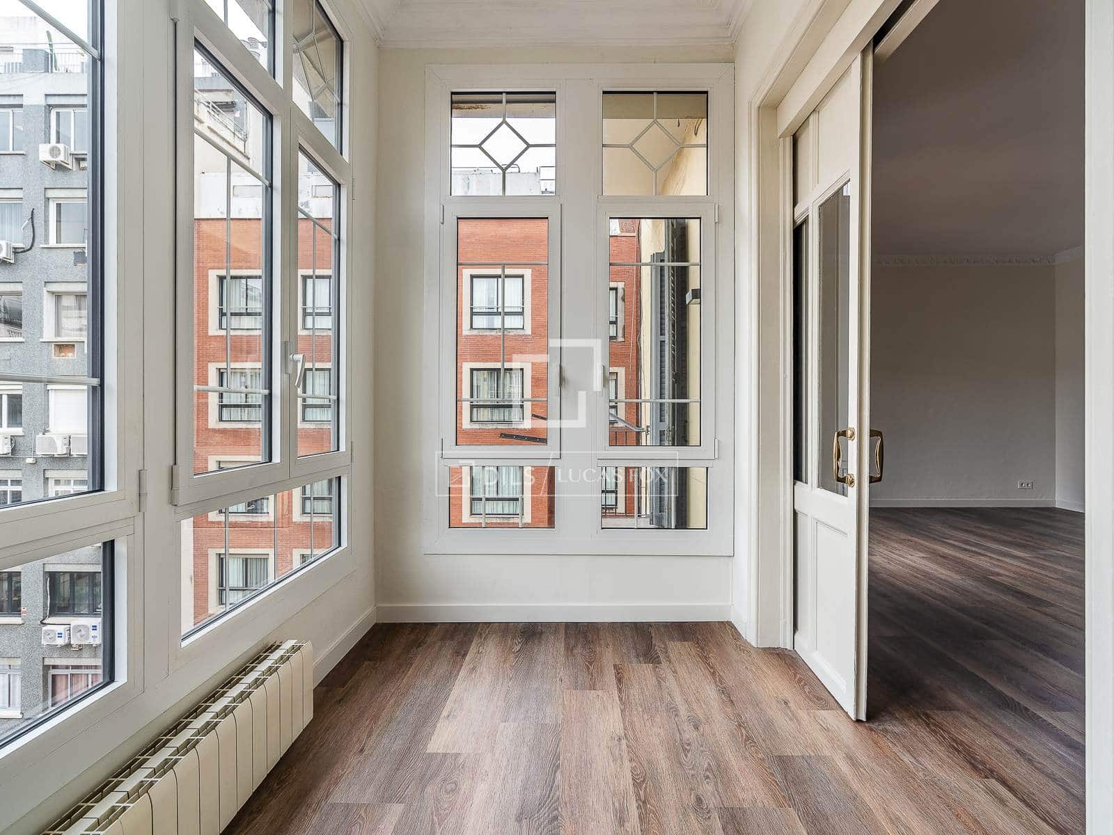 5 soveværelse Lejlighed til salg i Barcelona by - € 1.600.000 (Ref: 10167055)