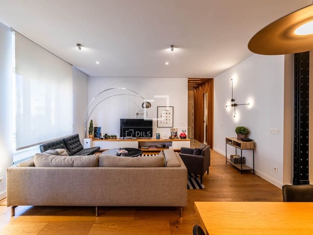 3 soveværelse Lejlighed til salg i Rios Rosas, Madrid by med garage - € 1.495.000 (Ref: 10167058)