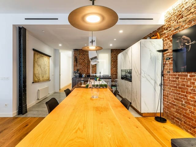 3 soveværelse Lejlighed til salg i Rios Rosas, Madrid by med garage - € 1.495.000 (Ref: 10167058)