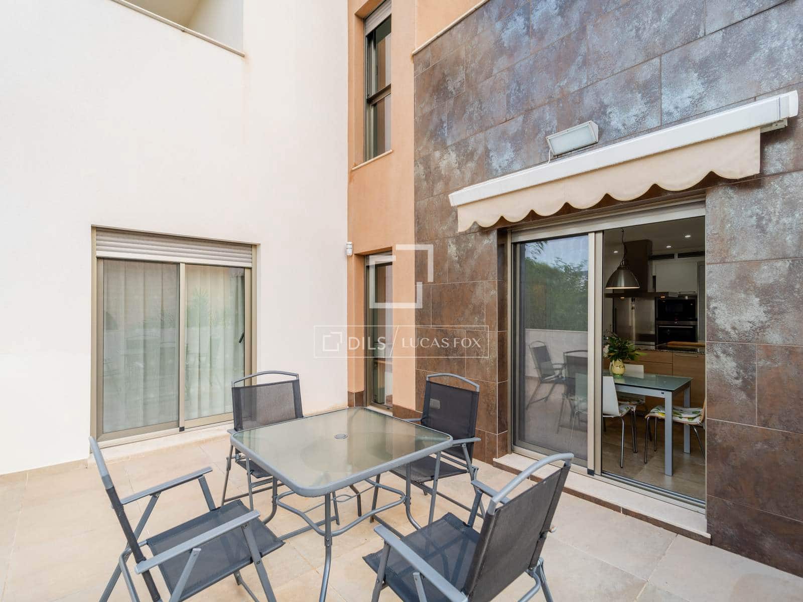 4 chambre Villa/Maison à vendre à Rocafort avec piscine garage - 1 190 000 € (Ref: 10167420)
