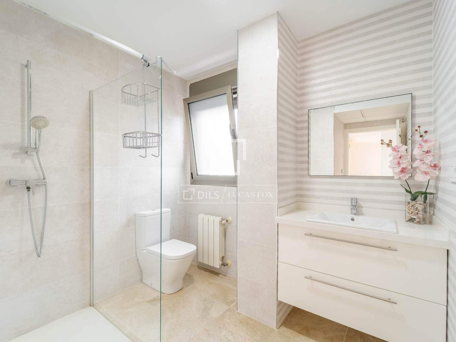 4 chambre Villa/Maison à vendre à Rocafort avec piscine garage - 1 190 000 € (Ref: 10167420)