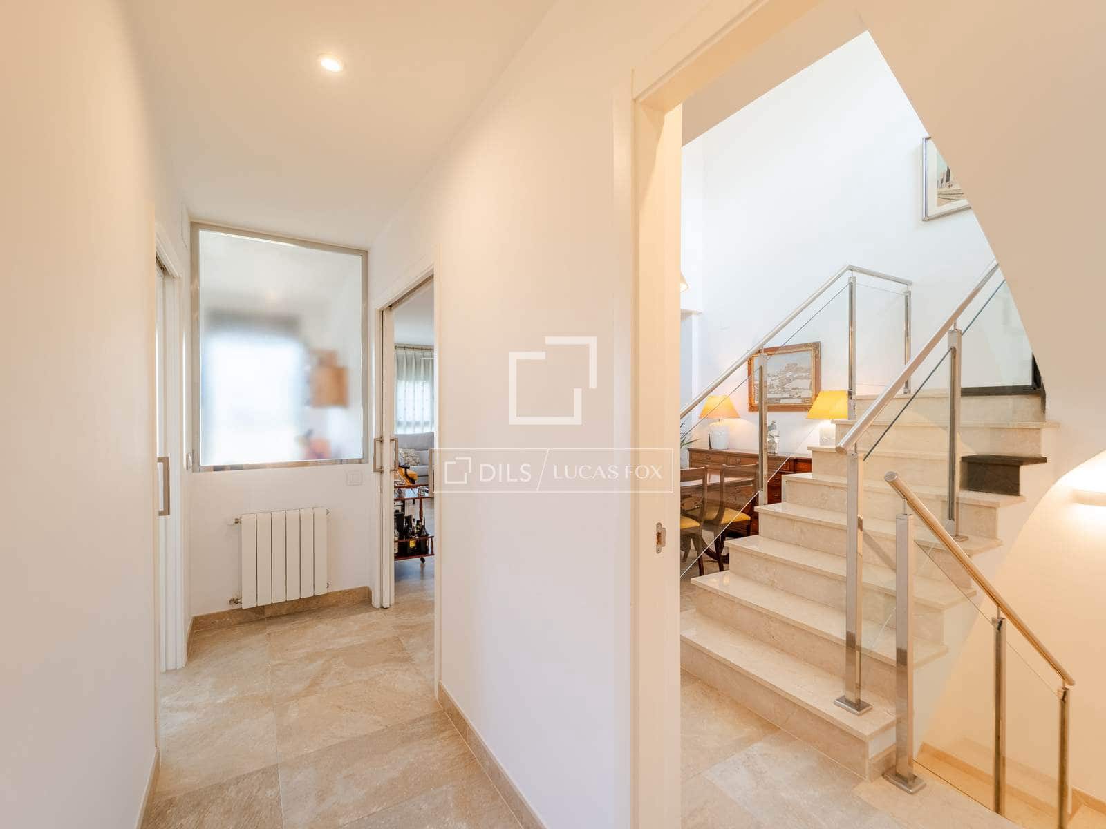 4 chambre Villa/Maison à vendre à Rocafort avec piscine garage - 1 190 000 € (Ref: 10167420)