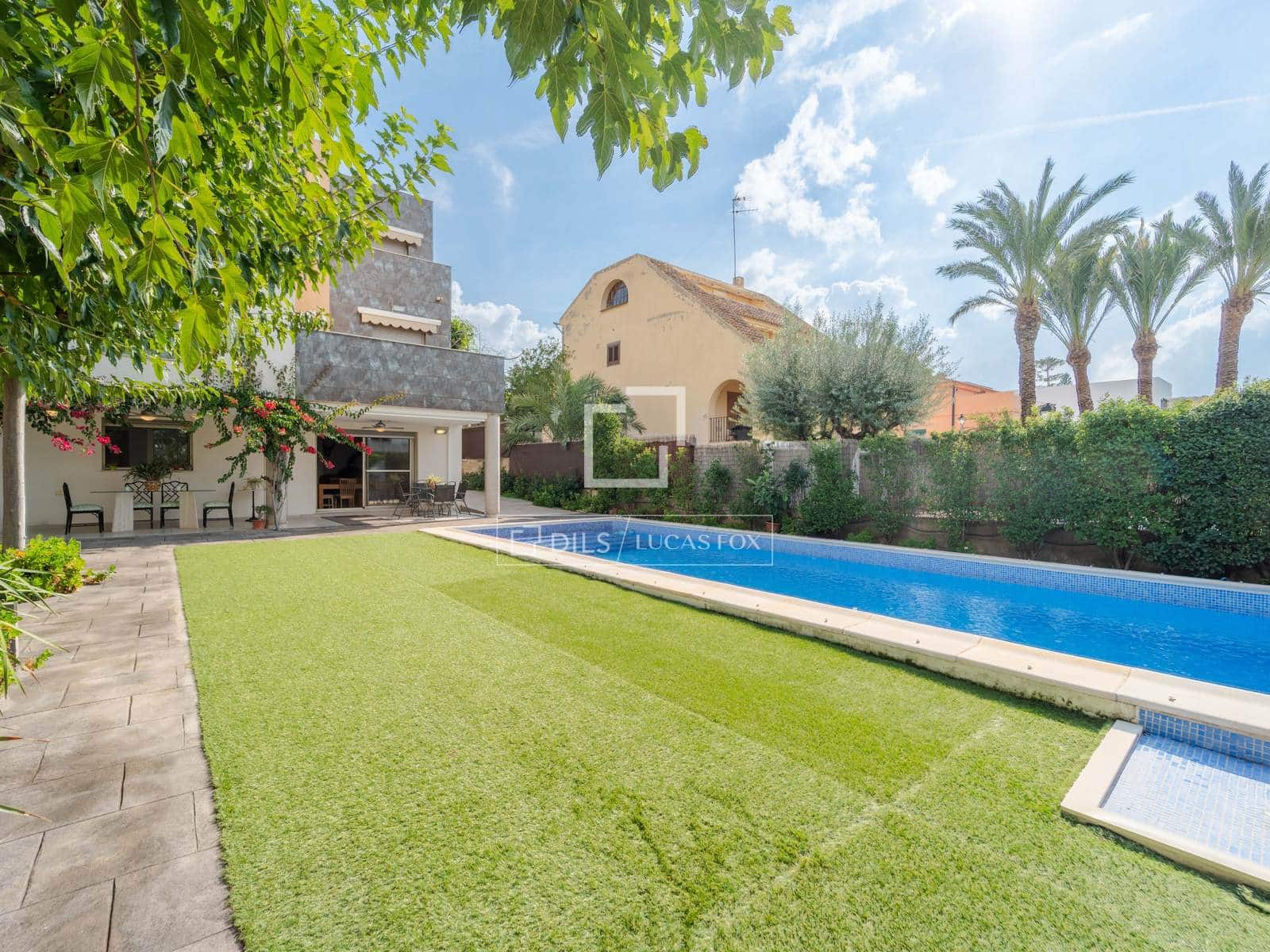 4 chambre Villa/Maison à vendre à Rocafort avec piscine garage - 1 190 000 € (Ref: 10167420)
