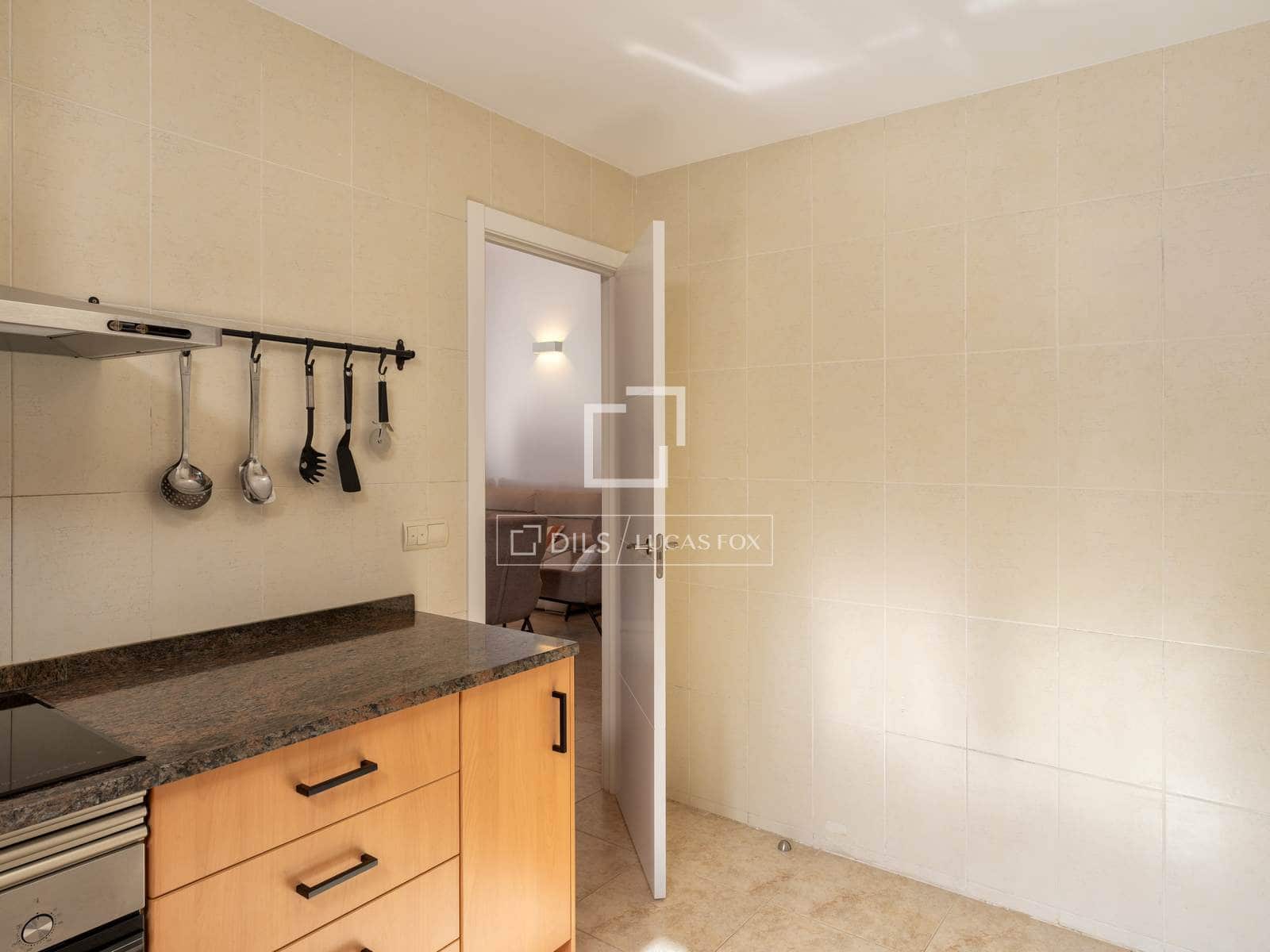 4 soverom Villa til salgs i Sils med svømmebasseng garasje - € 660 000 (Ref: 10167508)