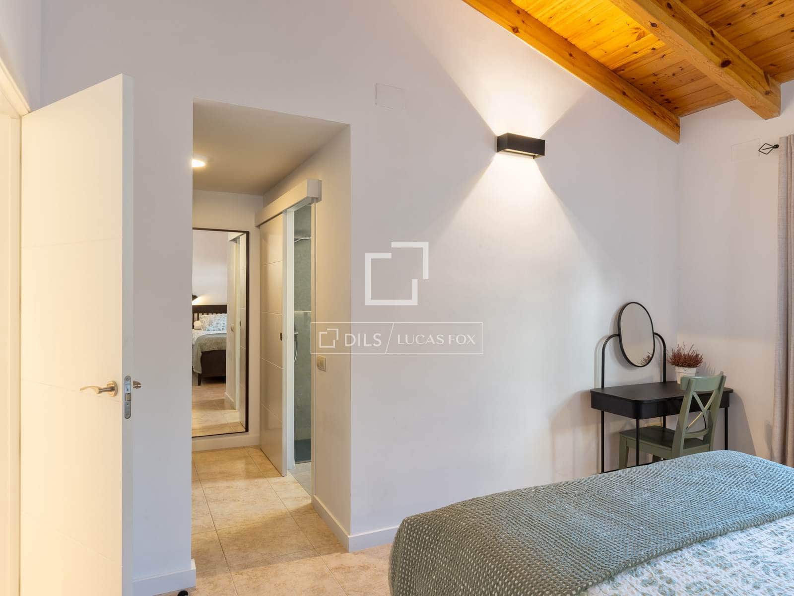 4 soverom Villa til salgs i Sils med svømmebasseng garasje - € 660 000 (Ref: 10167508)