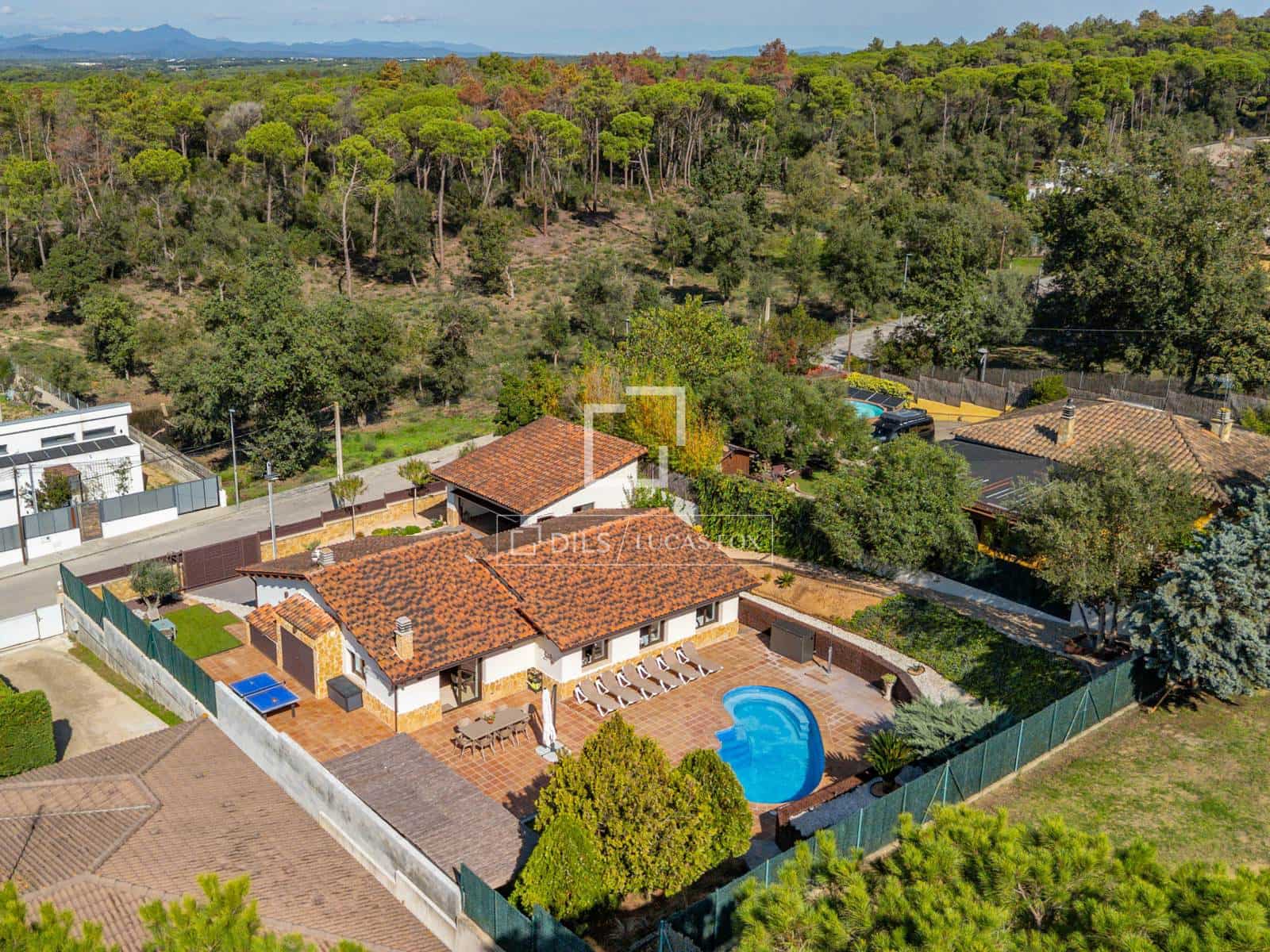 4 soverom Villa til salgs i Sils med svømmebasseng garasje - € 660 000 (Ref: 10167508)