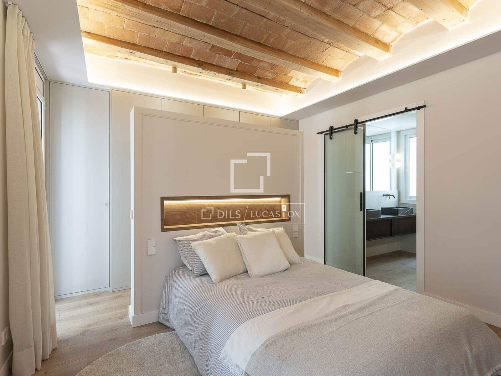3 soveværelse Lejlighed til salg i Barcelona by - € 995.000 (Ref: 10167509)