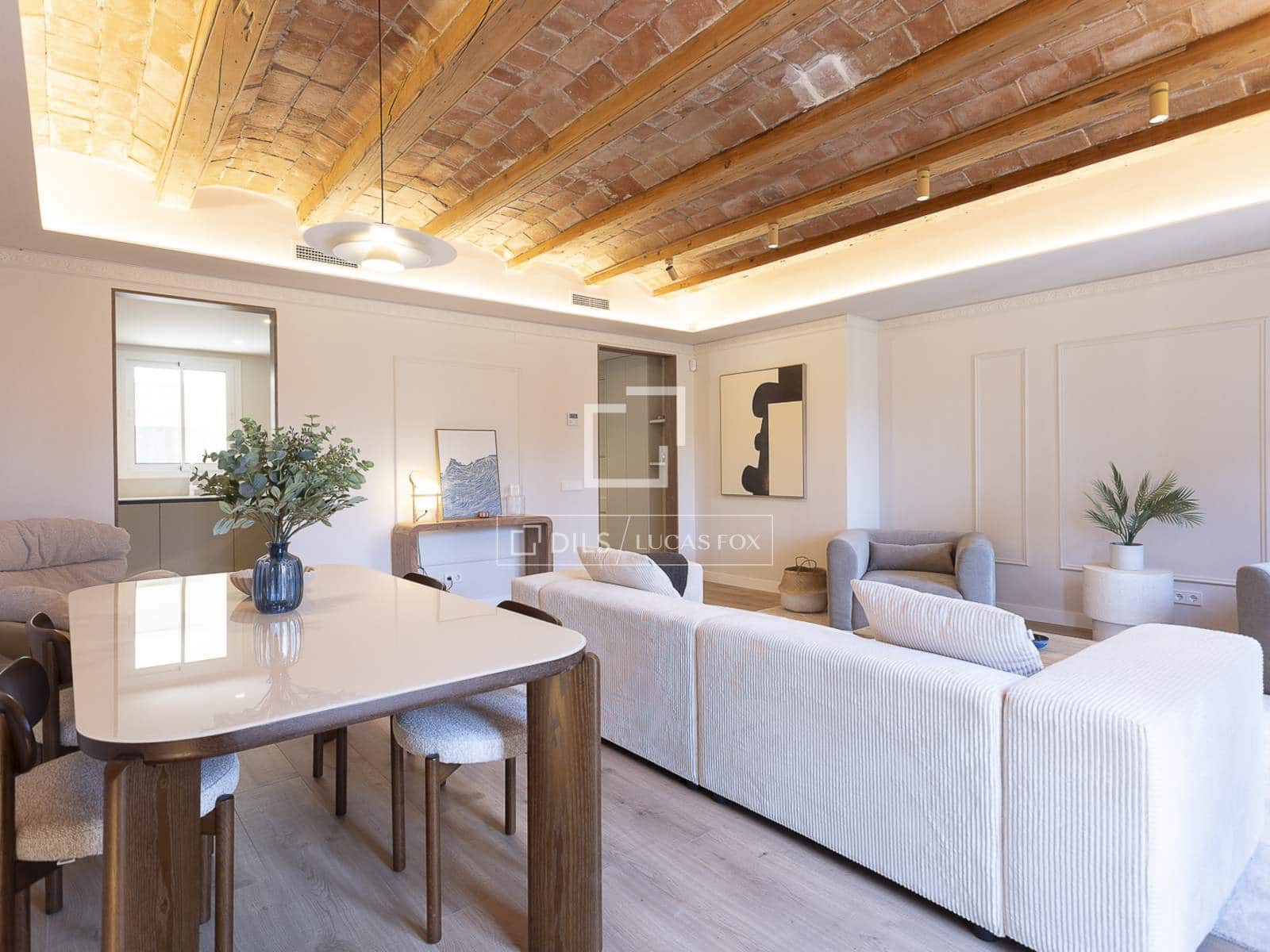 3 soveværelse Lejlighed til salg i Barcelona by - € 995.000 (Ref: 10167509)