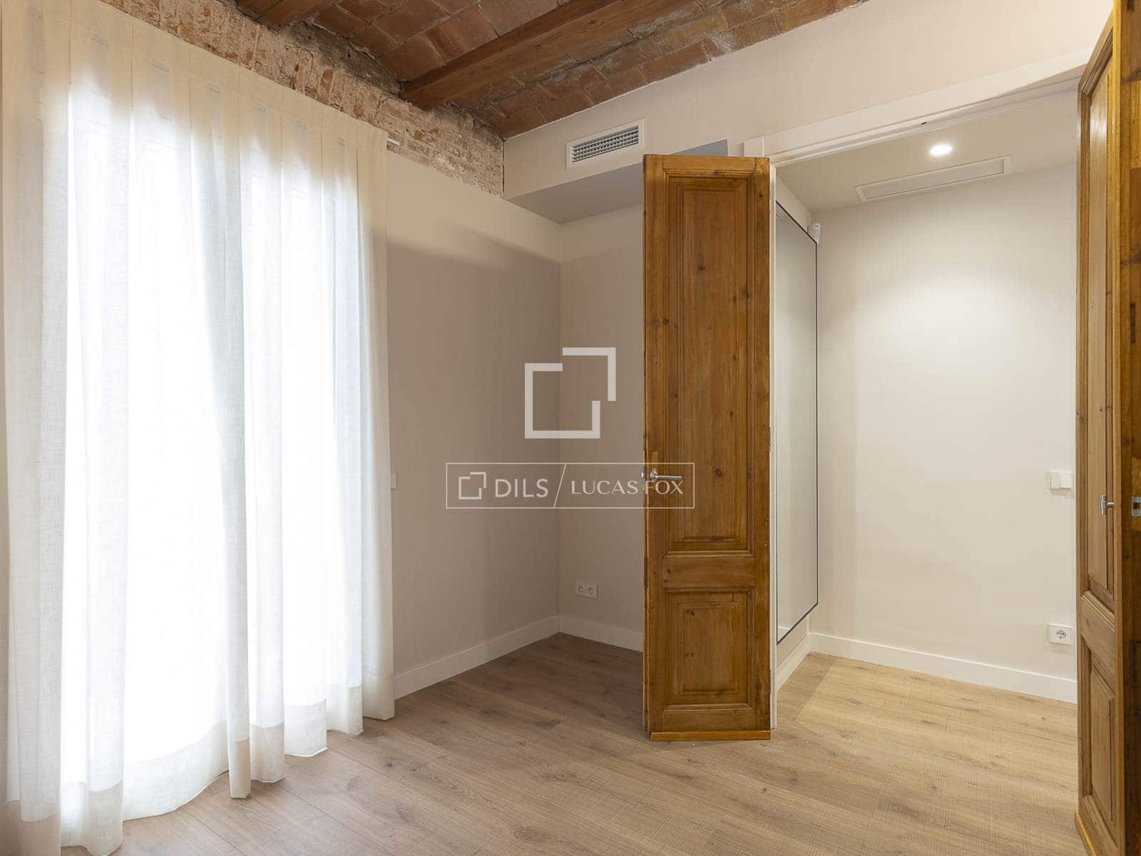 3 soveværelse Lejlighed til salg i Barcelona by - € 995.000 (Ref: 10167509)