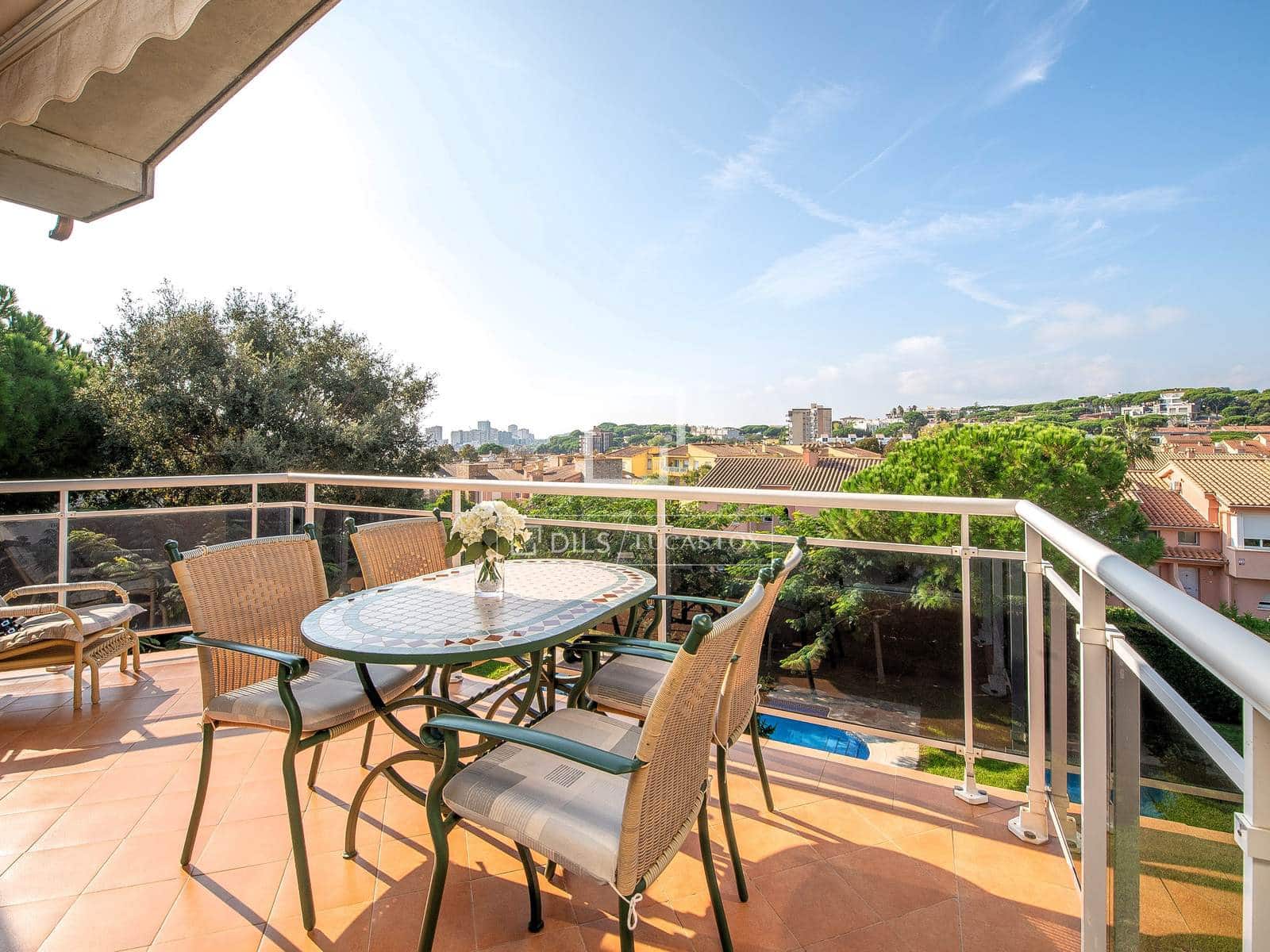 3 soverom Leilighet til salgs i Platja d'Aro med svømmebasseng garasje - € 539 000 (Ref: 10167511)
