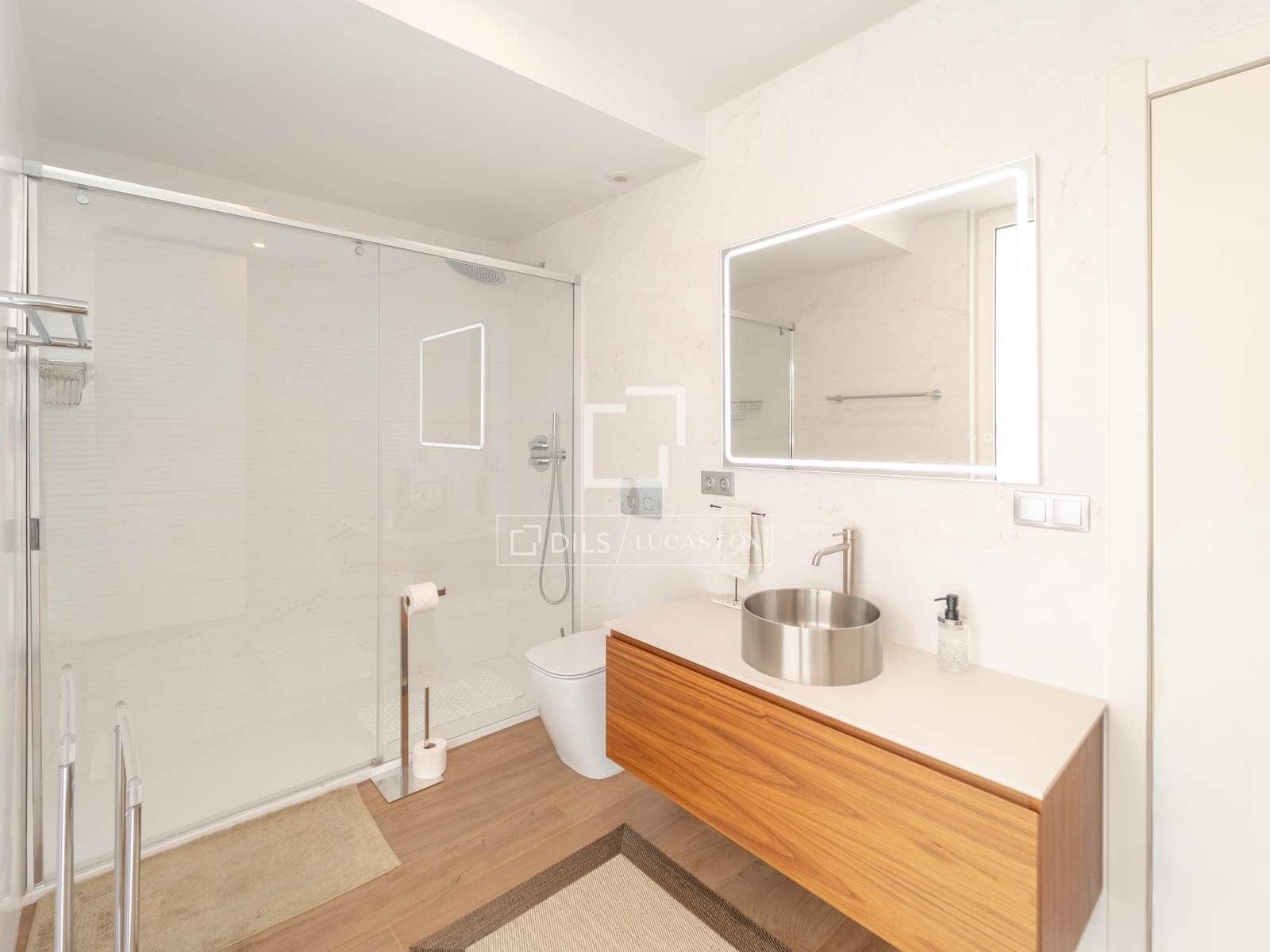 Ático de 3 habitaciones en València ciudad en venta con piscina garaje - 1.650.000 € (Ref: 10168812)