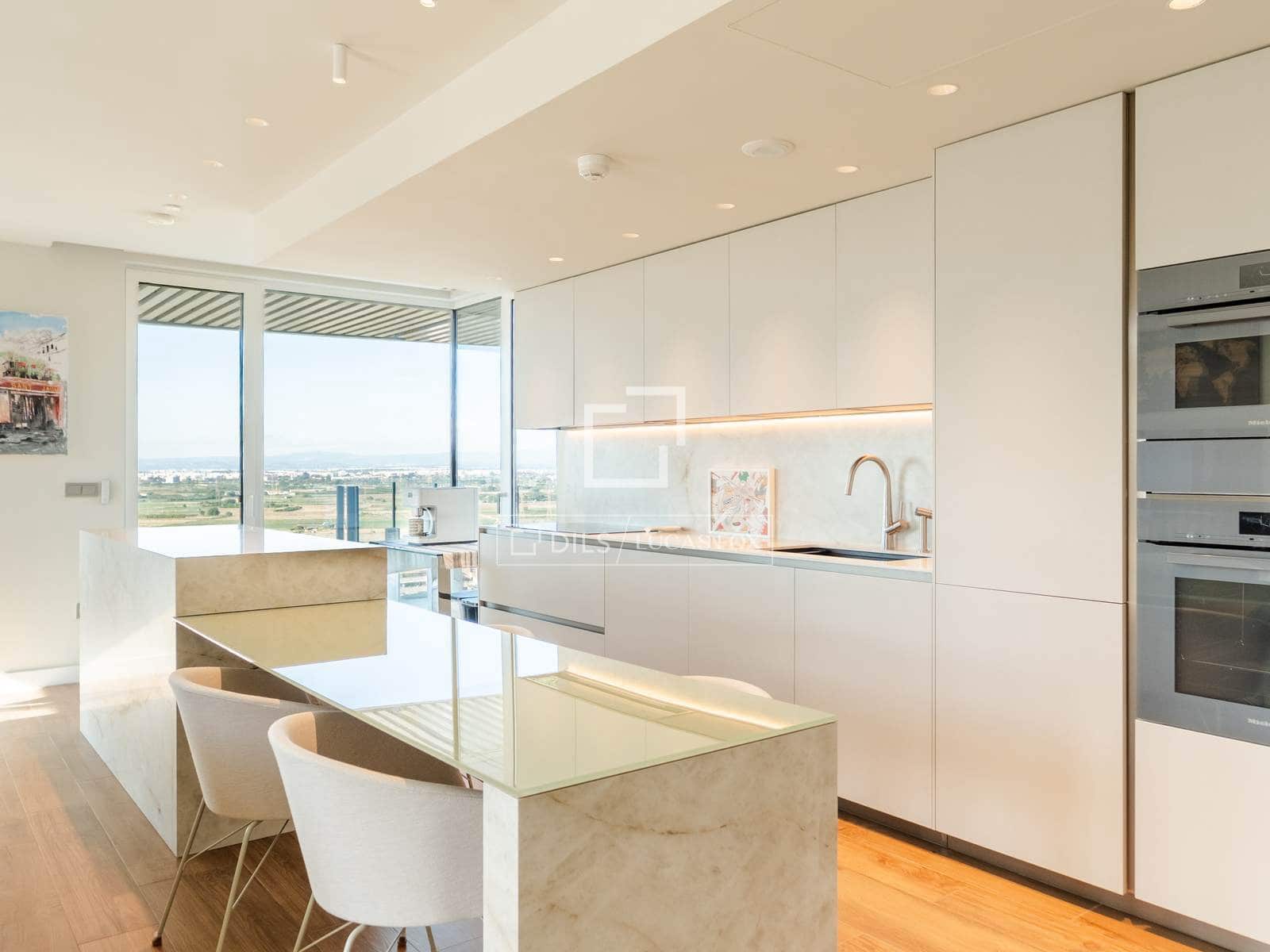 Ático de 3 habitaciones en València ciudad en venta con piscina garaje - 1.650.000 € (Ref: 10168812)