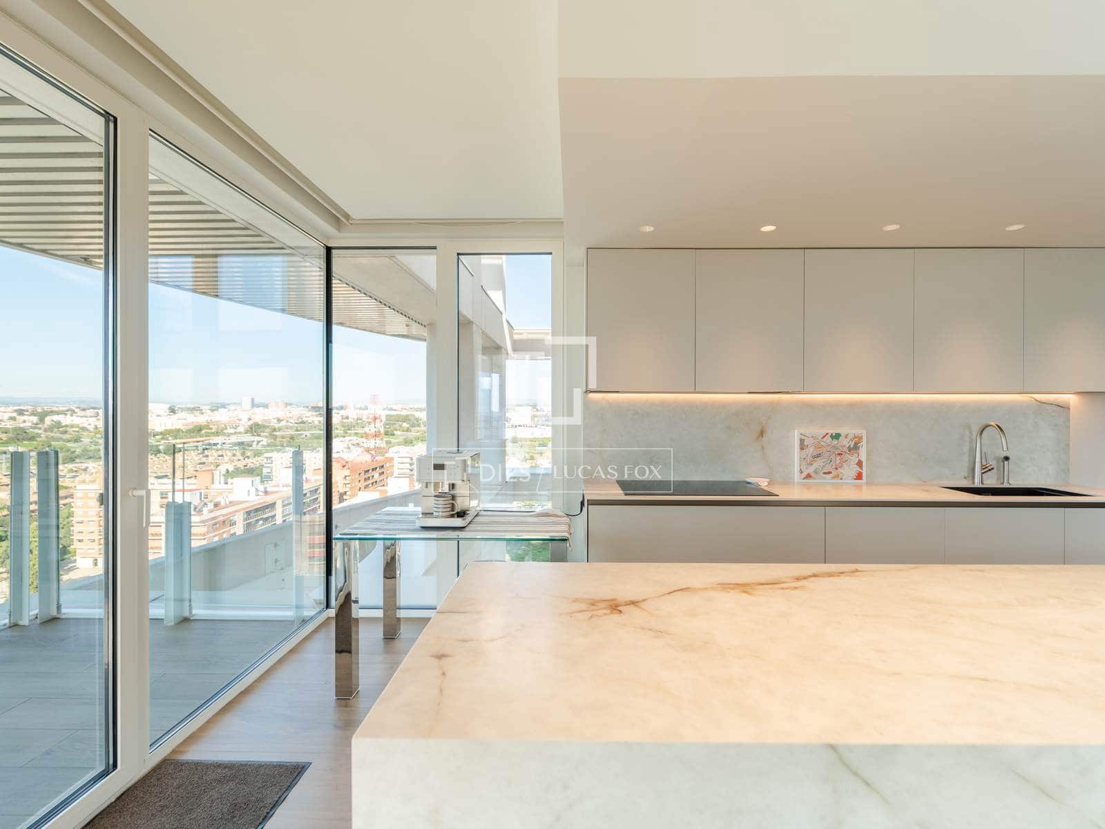Ático de 3 habitaciones en València ciudad en venta con piscina garaje - 1.650.000 € (Ref: 10168812)