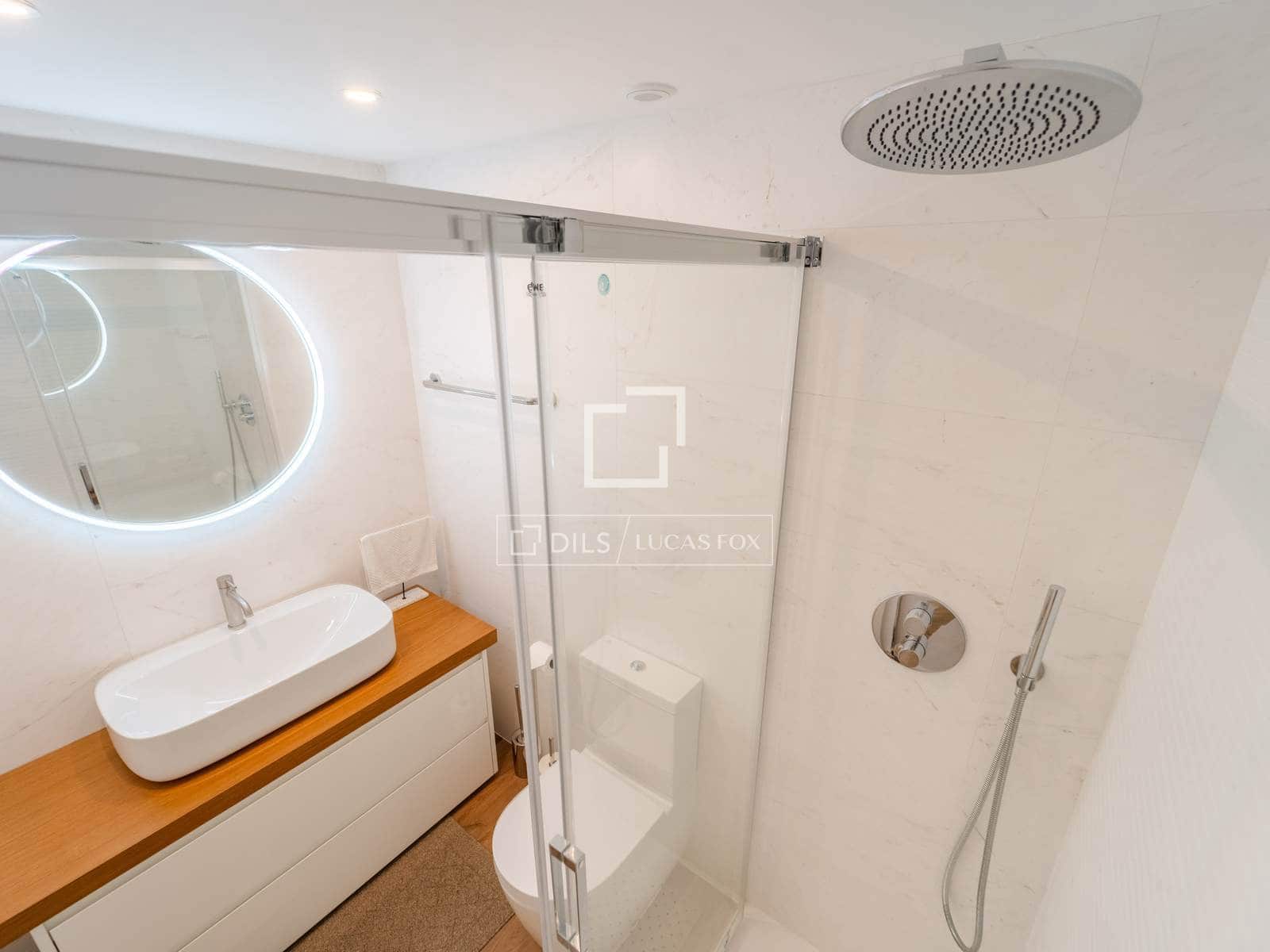 Ático de 3 habitaciones en València ciudad en venta con piscina garaje - 1.650.000 € (Ref: 10168812)