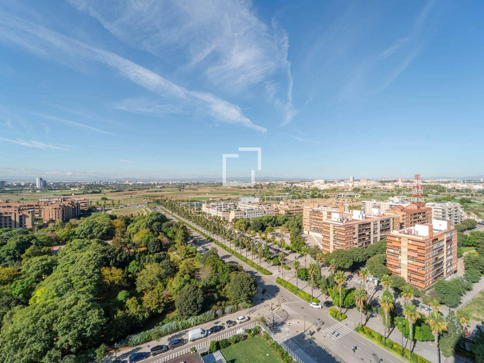 Ático de 3 habitaciones en València ciudad en venta con piscina garaje - 1.650.000 € (Ref: 10168812)