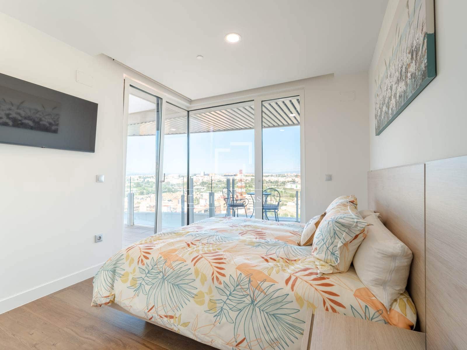 Ático de 3 habitaciones en València ciudad en venta con piscina garaje - 1.650.000 € (Ref: 10168812)