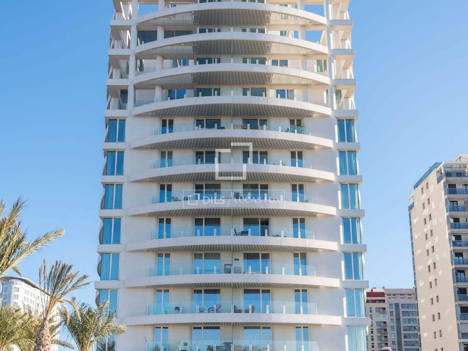 Ático de 3 habitaciones en València ciudad en venta con piscina garaje - 1.650.000 € (Ref: 10168812)