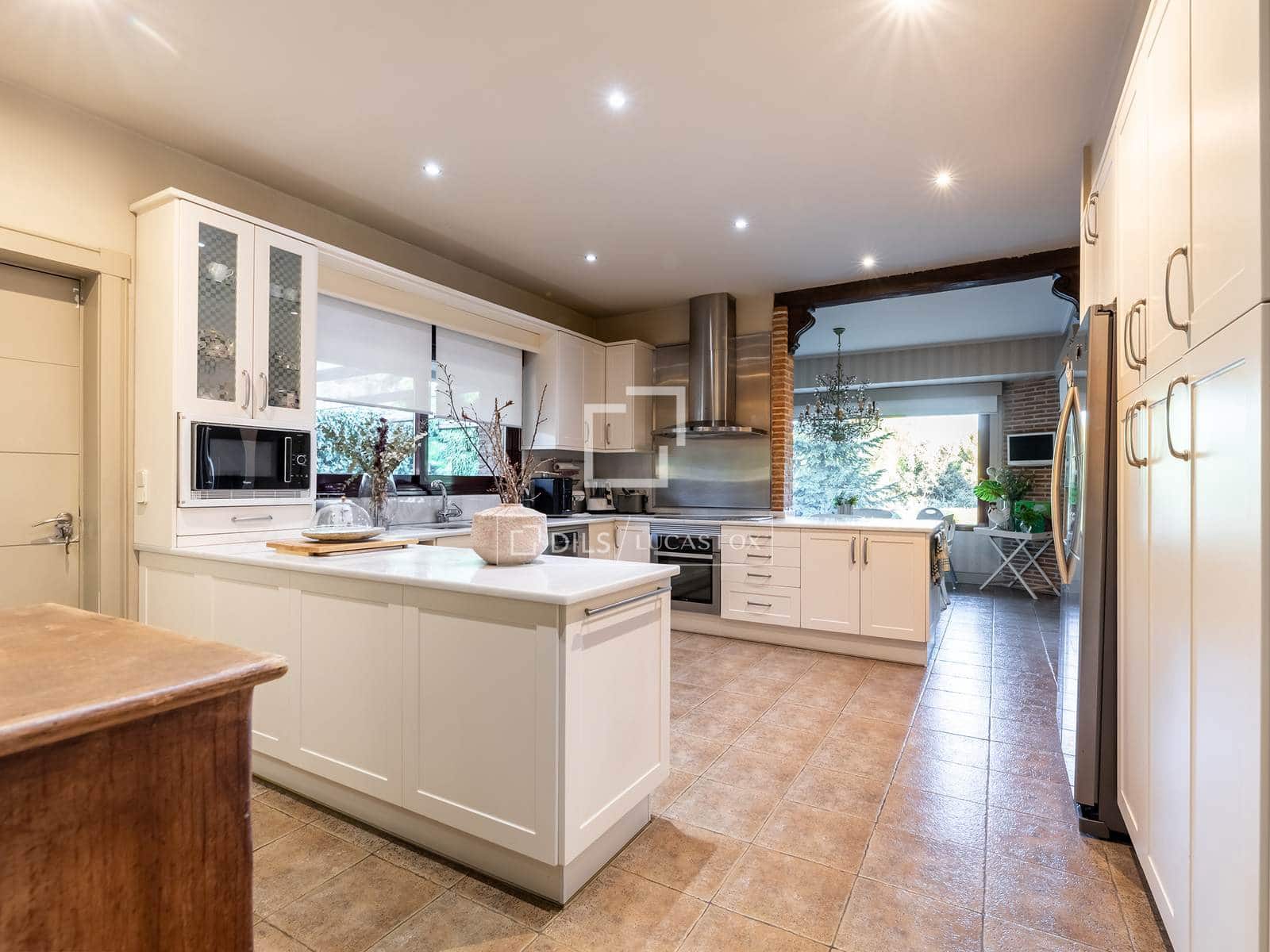 5 soveværelse Villa til salg i Majadahonda med swimmingpool garage - € 3.150.000 (Ref: 10168915)