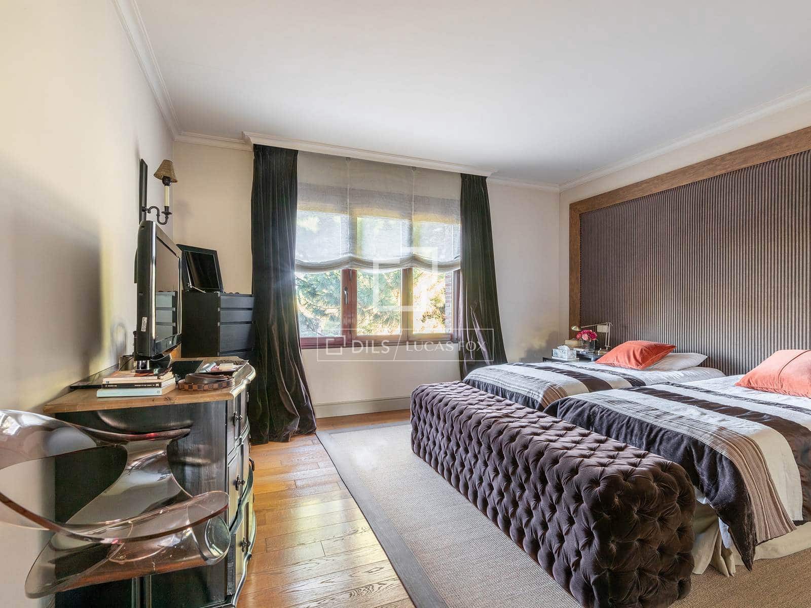 5 soveværelse Villa til salg i Majadahonda med swimmingpool garage - € 3.150.000 (Ref: 10168915)