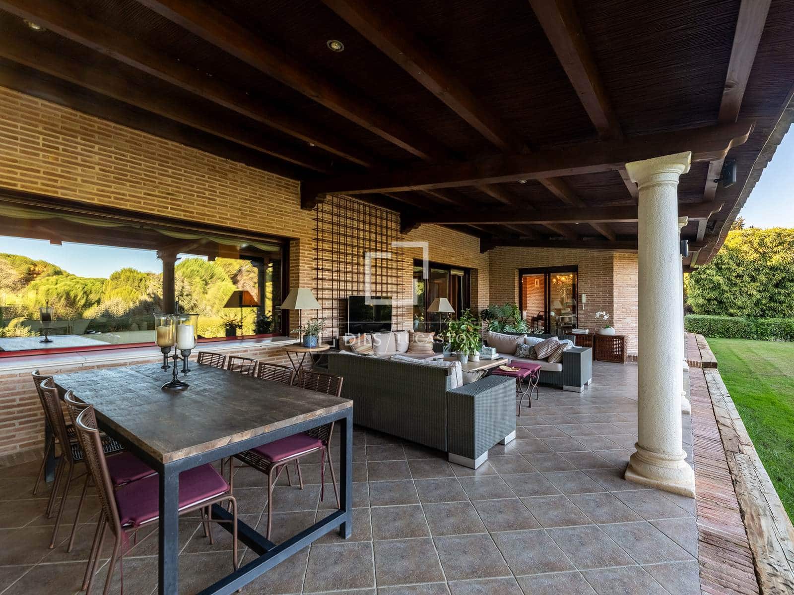 5 soveværelse Villa til salg i Majadahonda med swimmingpool garage - € 3.150.000 (Ref: 10168915)