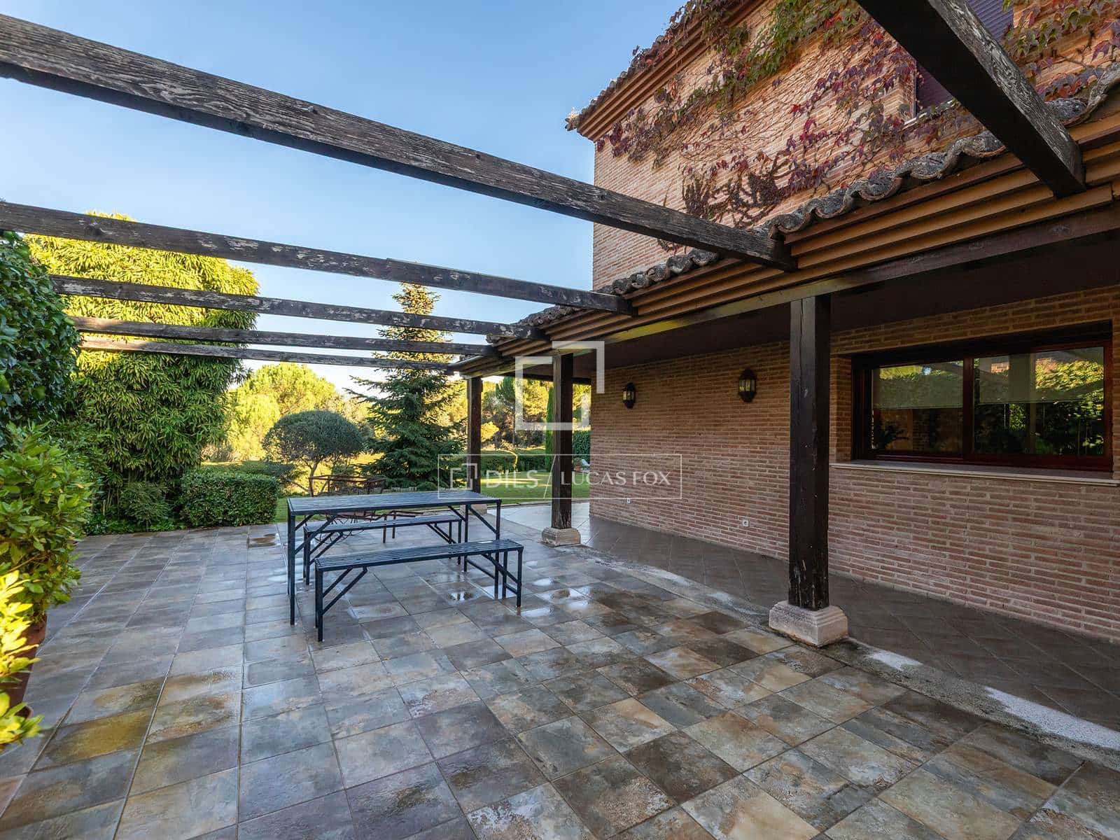 5 soveværelse Villa til salg i Majadahonda med swimmingpool garage - € 3.150.000 (Ref: 10168915)