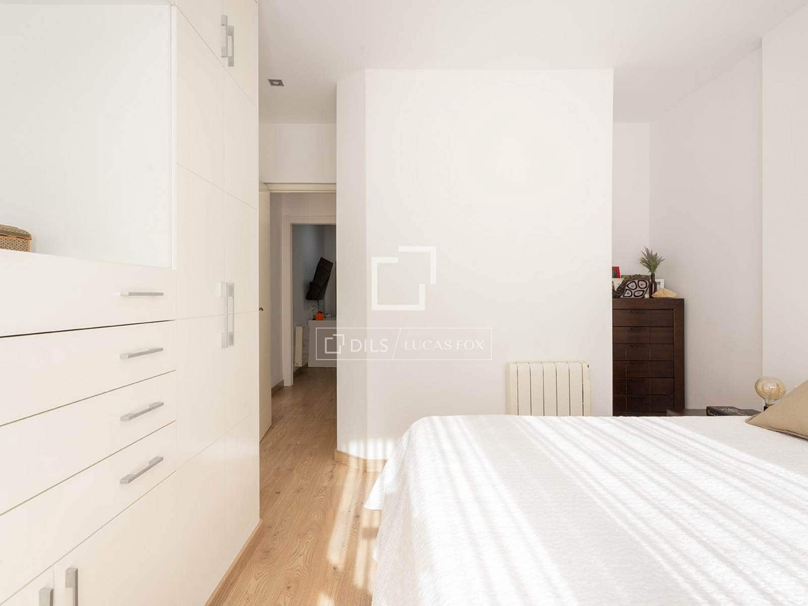 2 slaapkamer Appartement te koop in Barcelona stad - € 599.000 (Ref: 10169155)