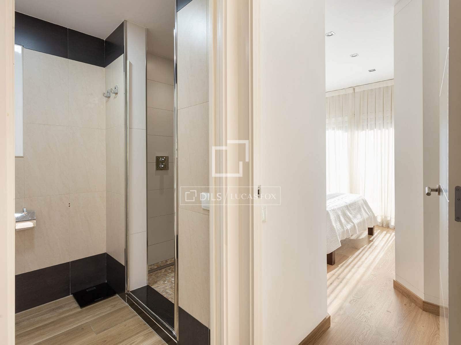 2 slaapkamer Appartement te koop in Barcelona stad - € 599.000 (Ref: 10169155)