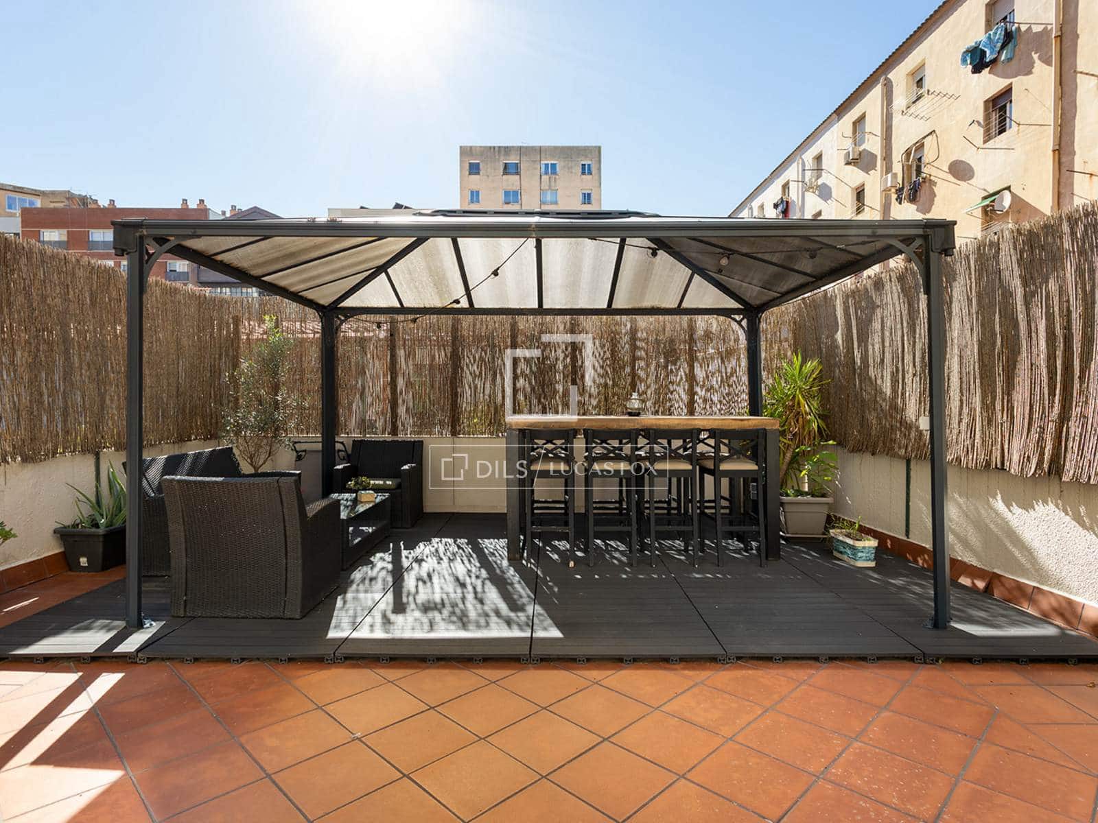 2 slaapkamer Appartement te koop in Barcelona stad - € 599.000 (Ref: 10169155)