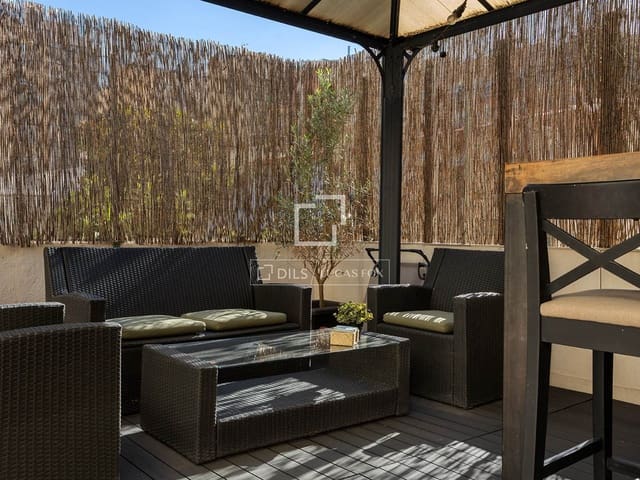2 soverom Leilighet til salgs i El Poblenou, Barcelona by - € 599 000 (Ref: 10169155)