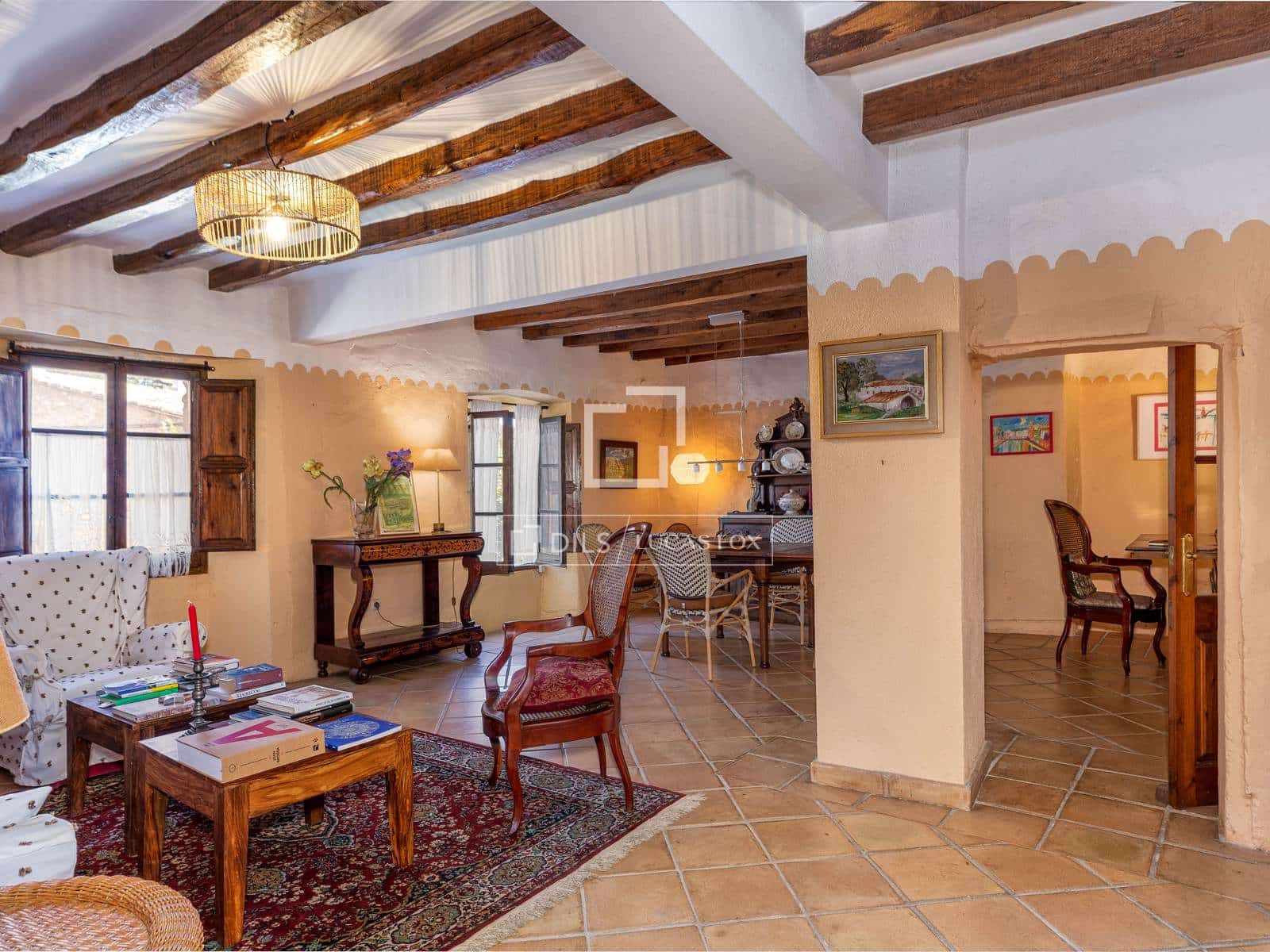 5 bedroom Villa for sale in Crespia - € 725,000 (Ref: 10169156)