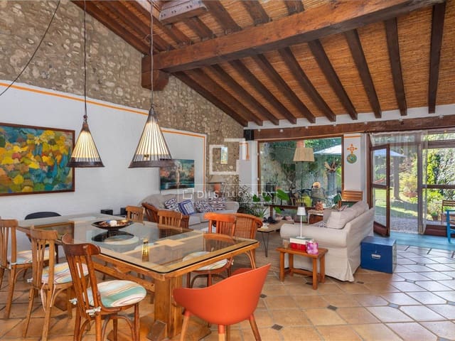 5 soverom Villa til salgs i Crespià - € 725 000 (Ref: 10169156)