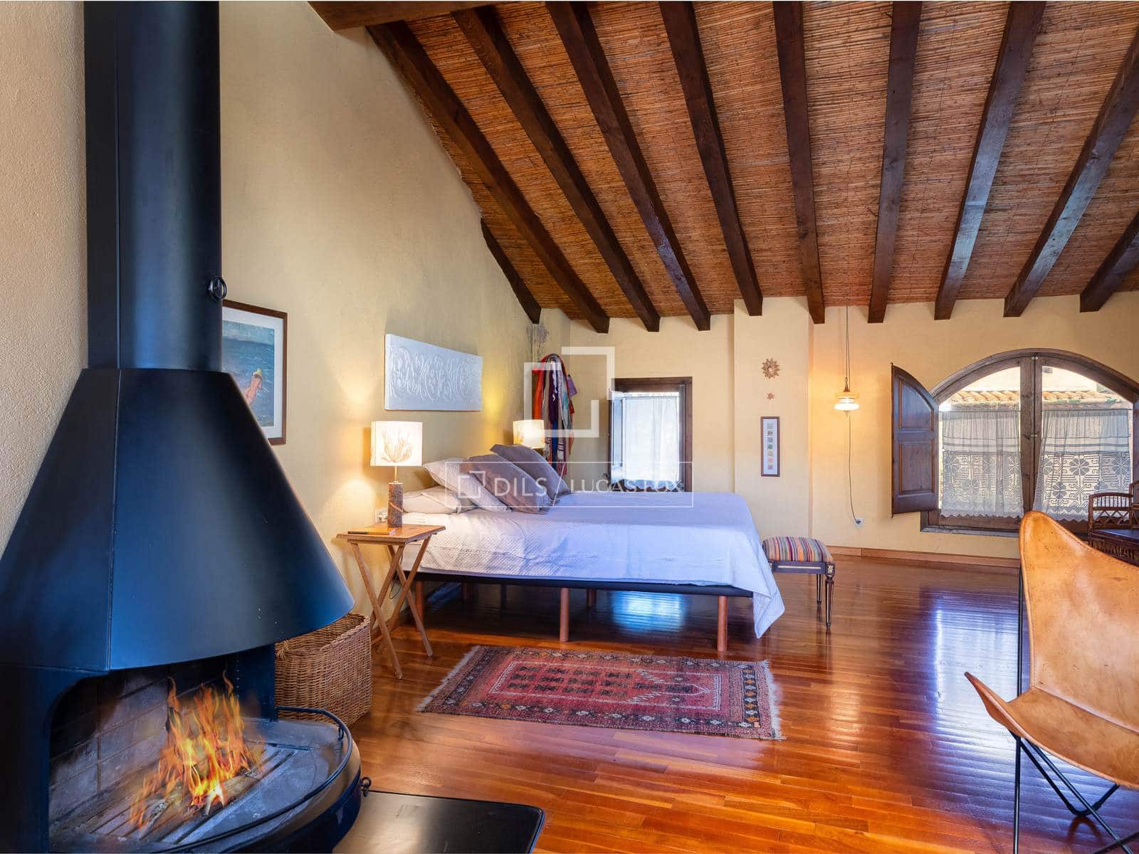 5 bedroom Villa for sale in Crespia - € 725,000 (Ref: 10169156)