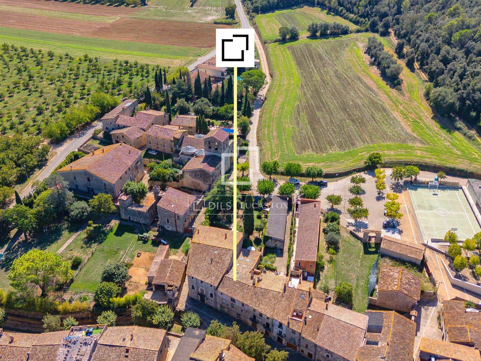 5 bedroom Villa for sale in Crespia - € 725,000 (Ref: 10169156)