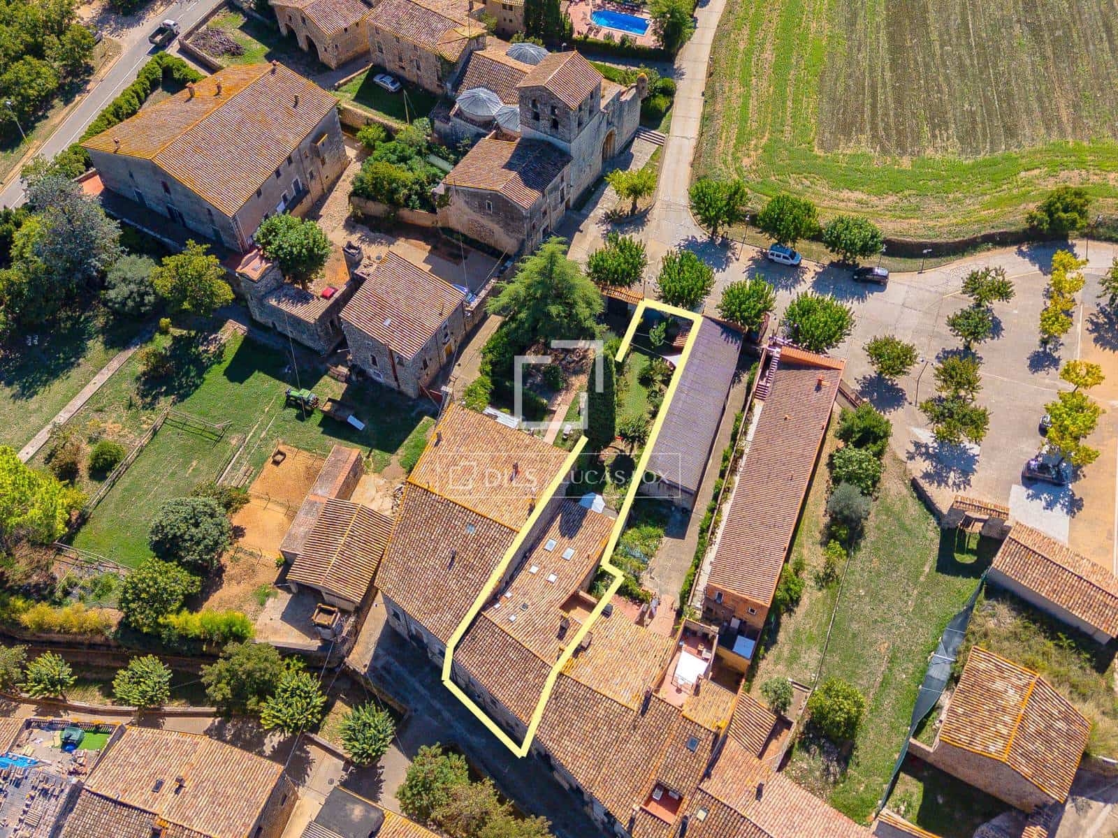 5 bedroom Villa for sale in Crespia - € 725,000 (Ref: 10169156)