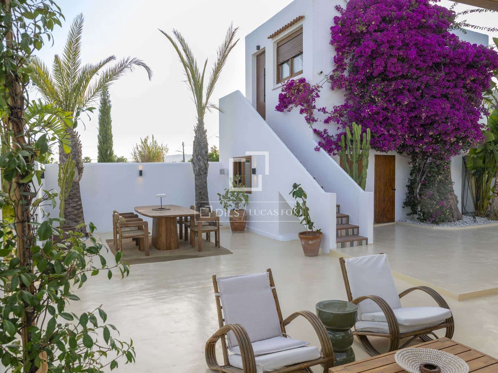 4 bedroom Villa for sale in San Jose / Sant Josep de Sa Talaia with pool garage - € 1,980,000 (Ref: 10169157)