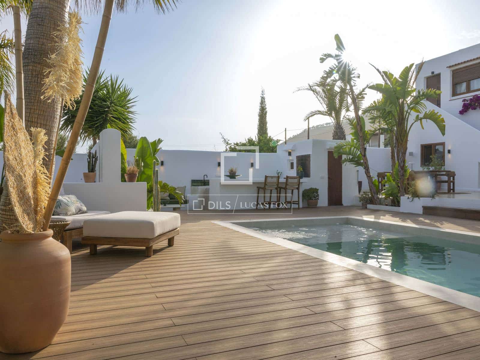 4 bedroom Villa for sale in San Jose / Sant Josep de Sa Talaia with pool garage - € 1,980,000 (Ref: 10169157)