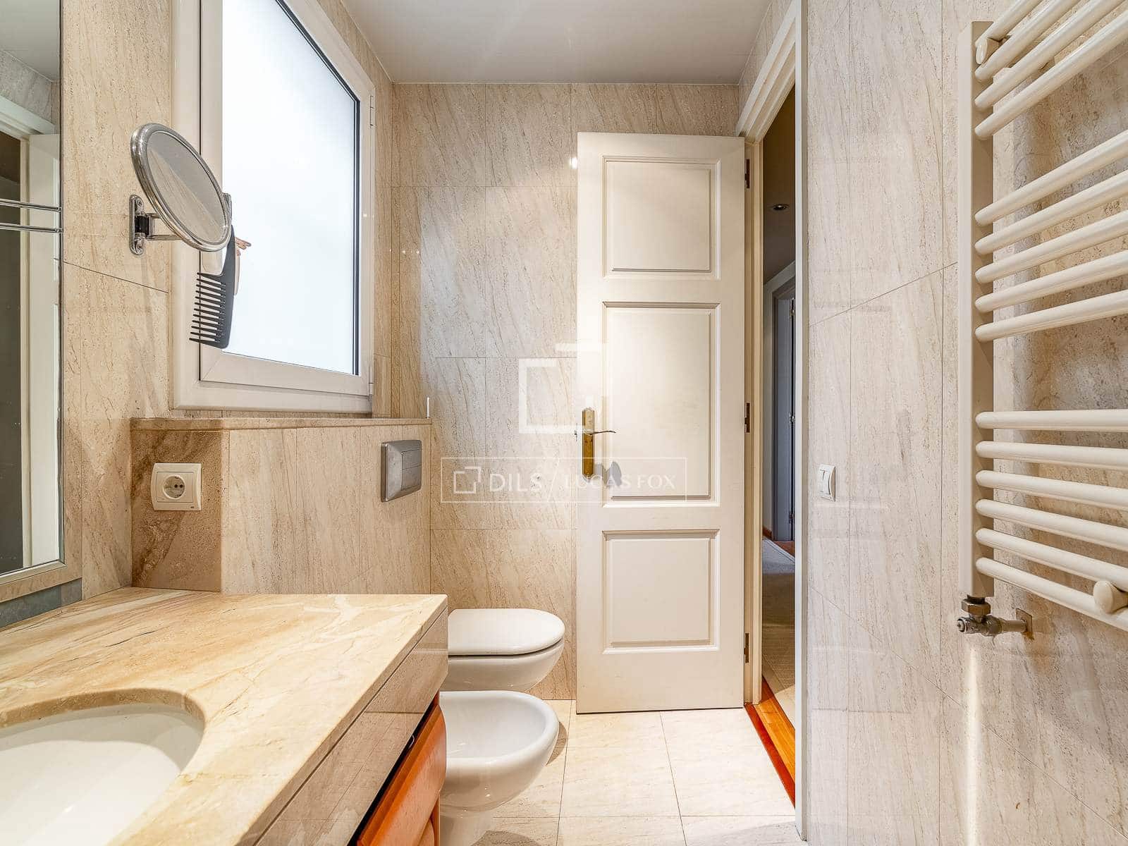 3 bedroom Penthouse for sale in Barcelona city - € 850,000 (Ref: 10170182)