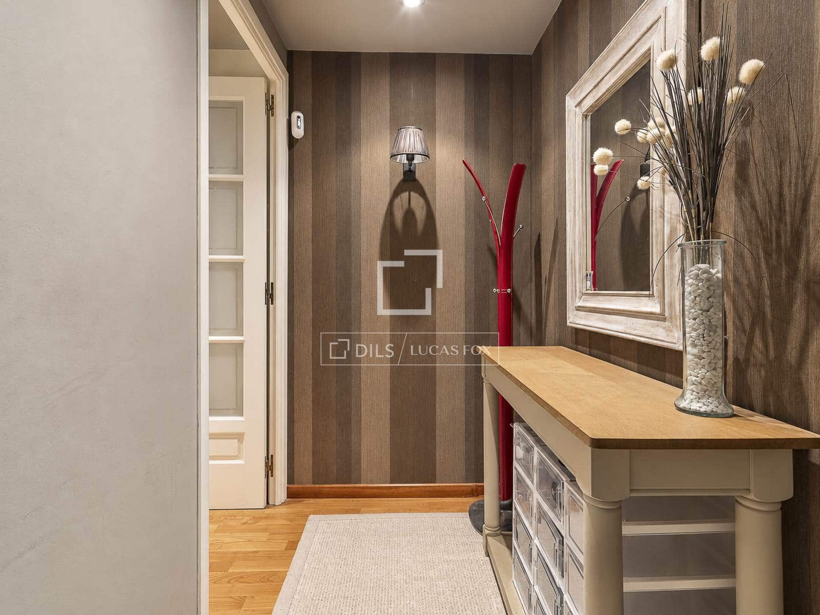 3 bedroom Penthouse for sale in Barcelona city - € 850,000 (Ref: 10170182)