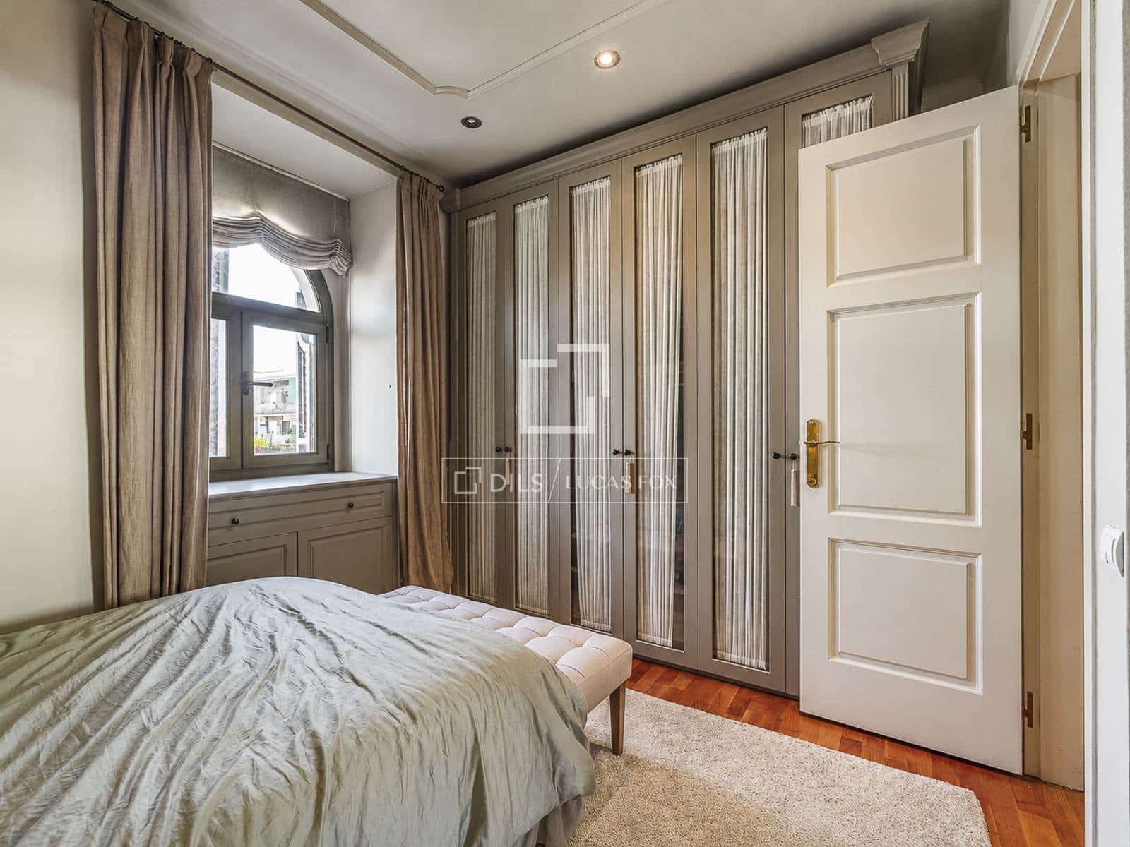 3 bedroom Penthouse for sale in Barcelona city - € 850,000 (Ref: 10170182)