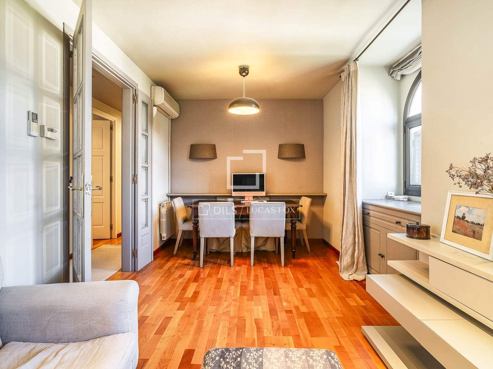 3 bedroom Penthouse for sale in Barcelona city - € 850,000 (Ref: 10170182)