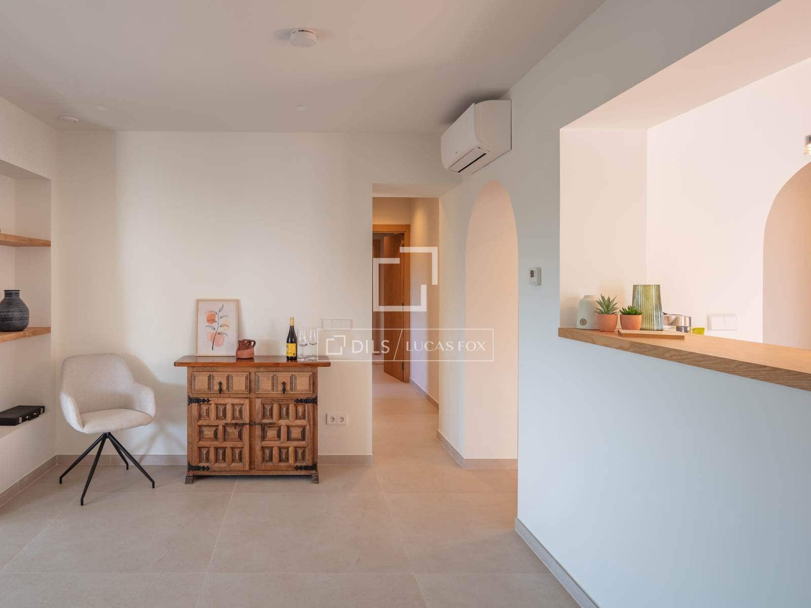 5 slaapkamer Villa te koop in Teulada met zwembad garage - € 1.650.000 (Ref: 10170183)
