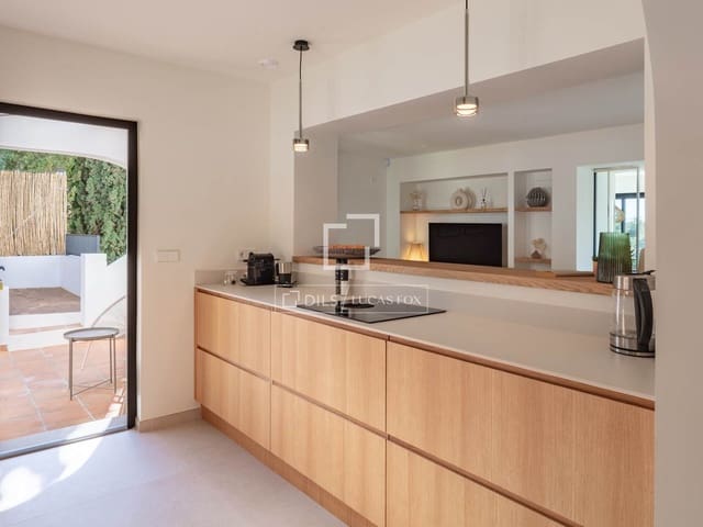 5 slaapkamer Villa te koop in Teulada Pueblo, Teulada-Moraira met zwembad garage - € 1.650.000 (Ref: 10170183)
