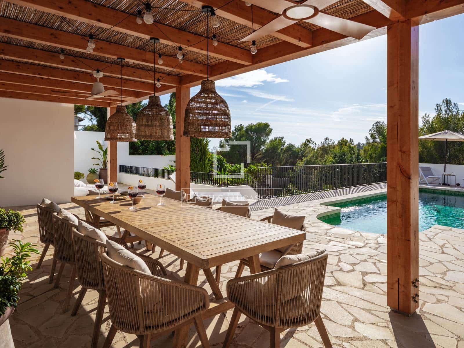 5 slaapkamer Villa te koop in Teulada met zwembad garage - € 1.650.000 (Ref: 10170183)