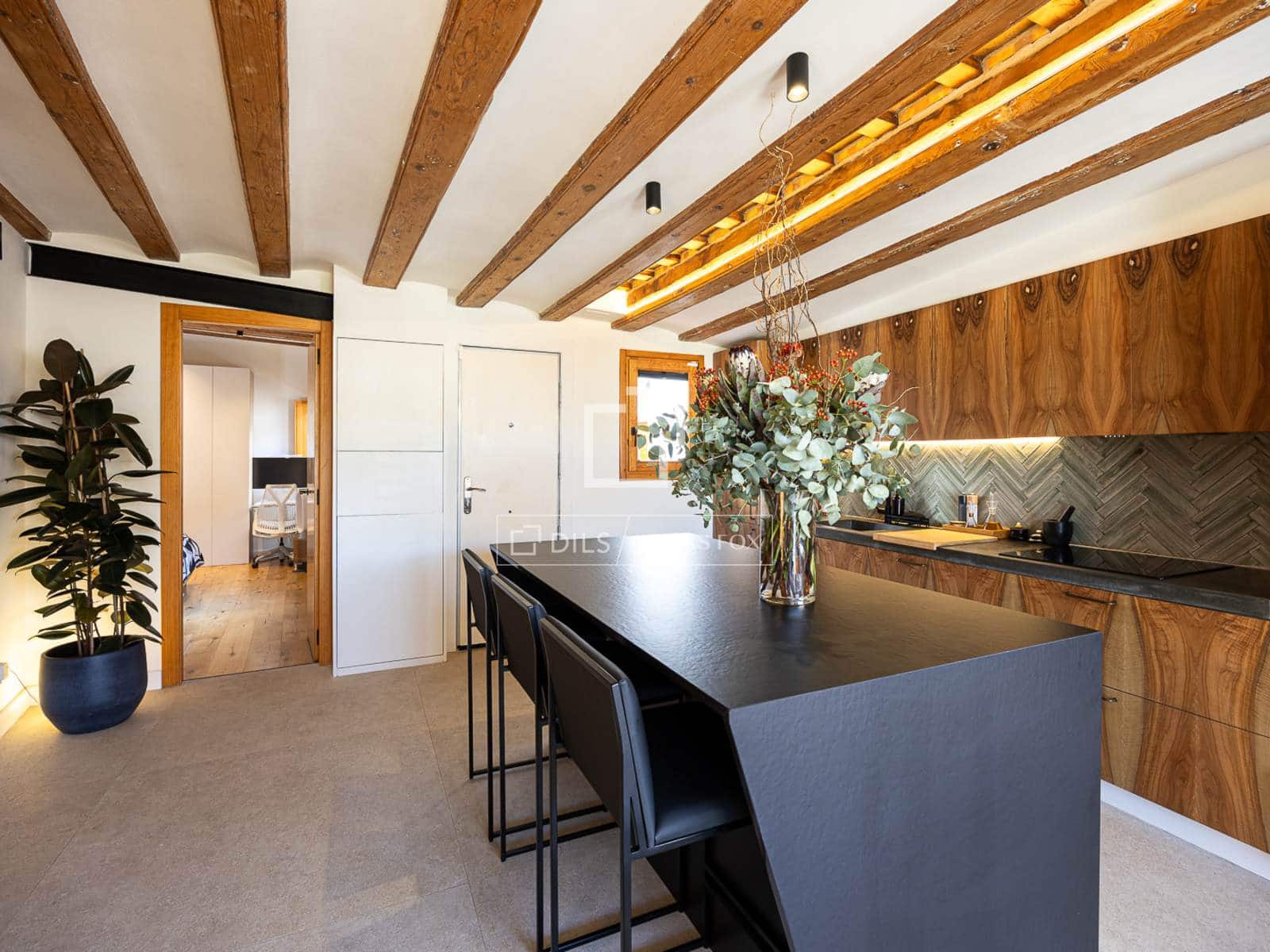 1 soverom Penthouse til salgs i Barcelona by - € 730 000 (Ref: 10172231)