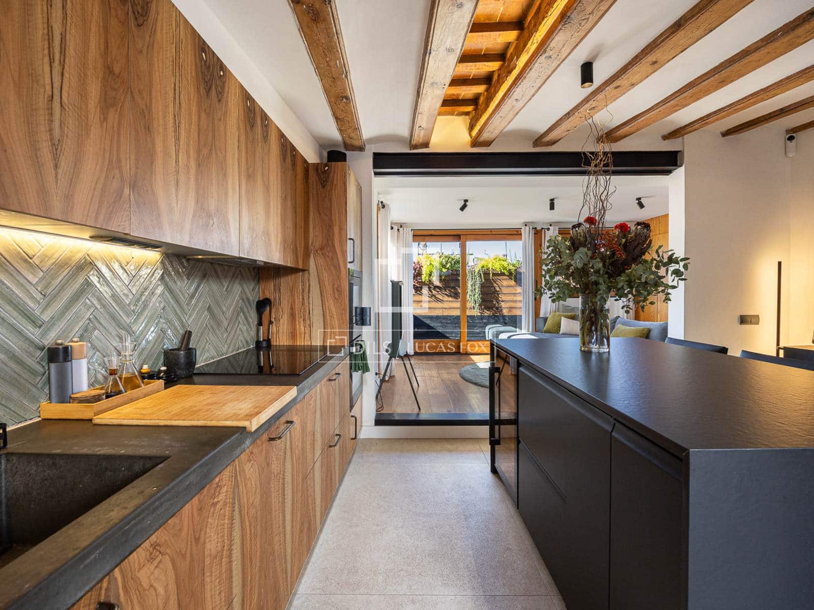 1 soverom Penthouse til salgs i Barcelona by - € 730 000 (Ref: 10172231)