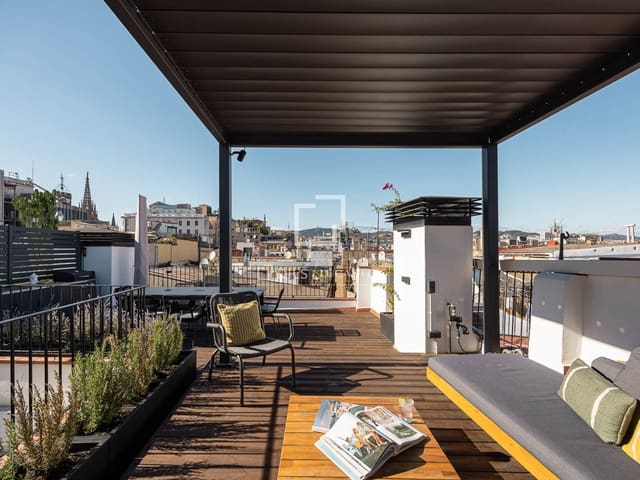 1 soverom Penthouse til salgs i Barcelona by - € 730 000 (Ref: 10172231)
