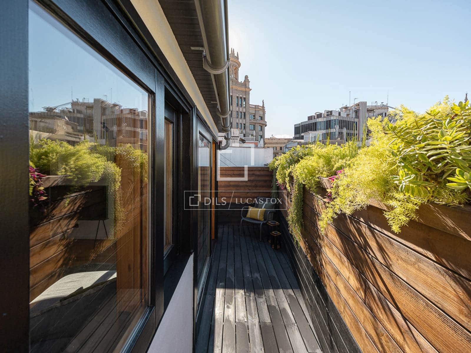 1 soverom Penthouse til salgs i Barcelona by - € 730 000 (Ref: 10172231)