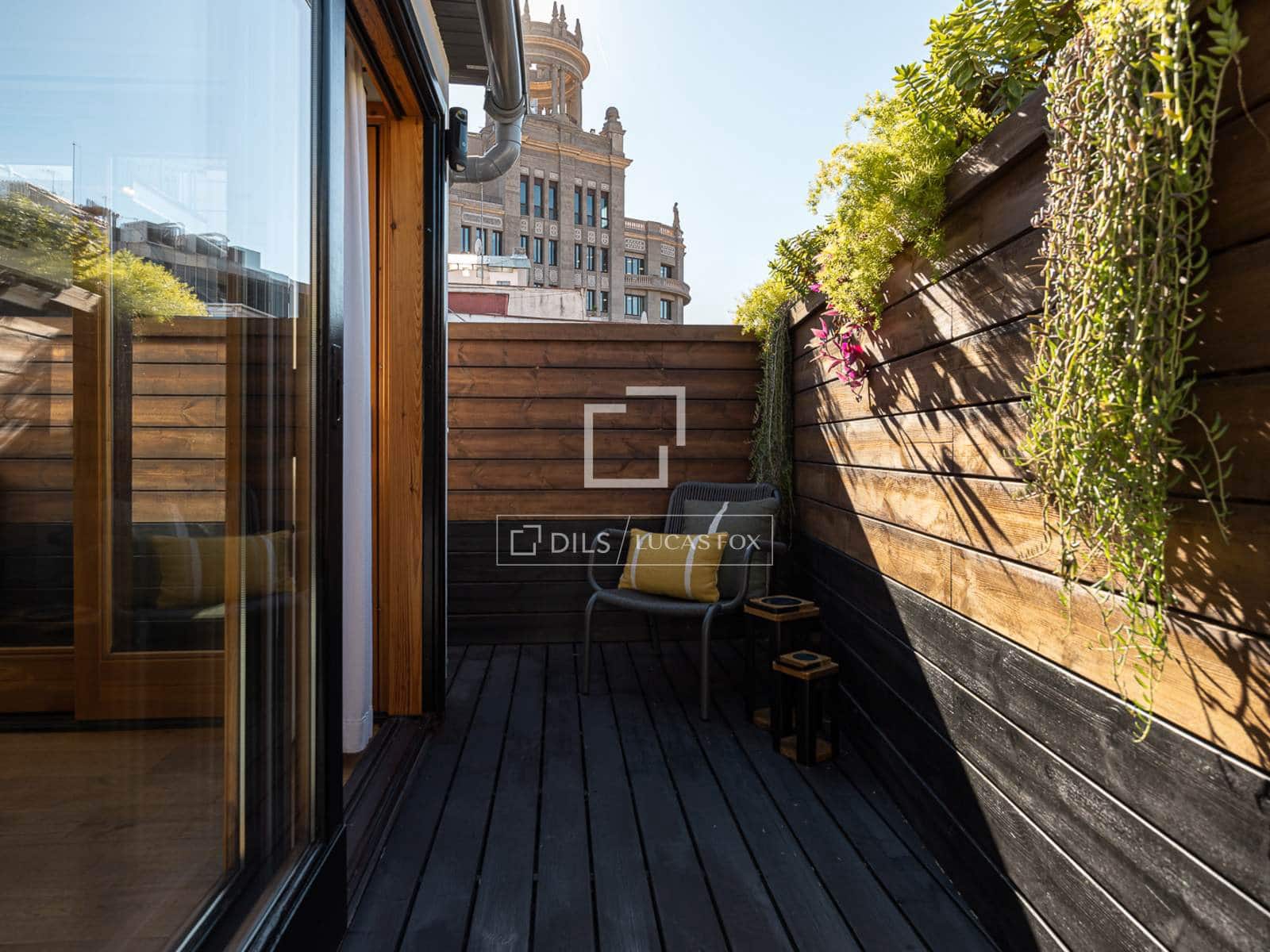 1 soverom Penthouse til salgs i Barcelona by - € 730 000 (Ref: 10172231)