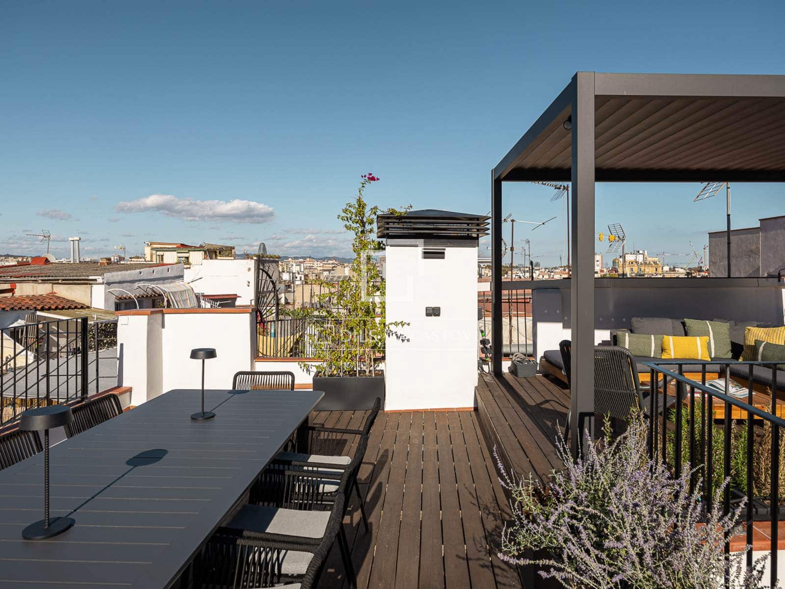 1 soverom Penthouse til salgs i Barcelona by - € 730 000 (Ref: 10172231)