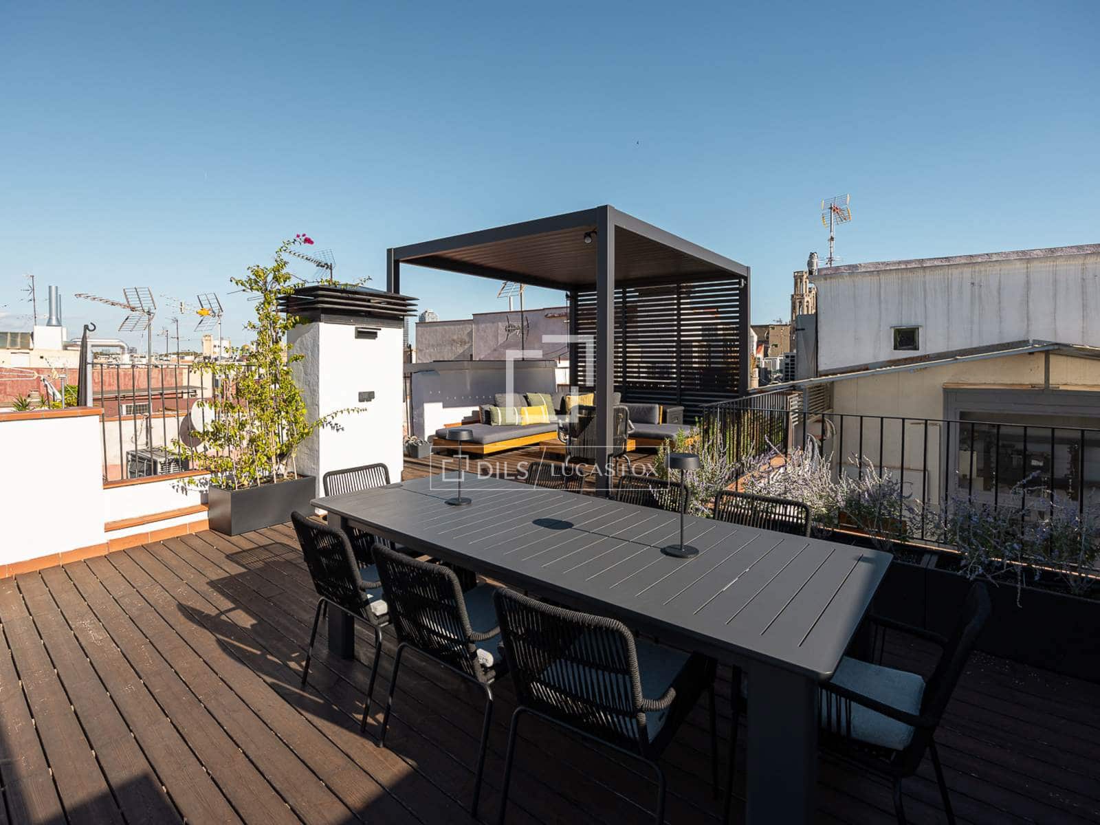 1 soverom Penthouse til salgs i Barcelona by - € 730 000 (Ref: 10172231)